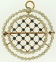 ebuy.dk pr�senterer: Vedh�ng af 14 kt GULD, prydet m. naturperler og ...