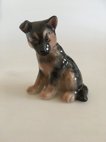Royal Copenhagen "Puppy Collection" Schæfer Hund Figurine No 754