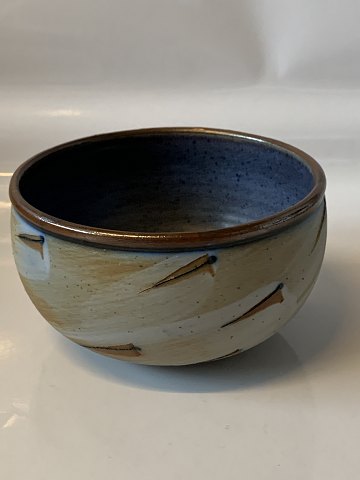 Keramik skål
Højde 7,5 cm ca
Pæn stand