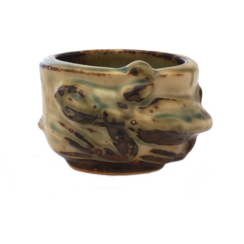 Axel Salto stoneware sung glazed bowl 20682. H: 
5,2cm