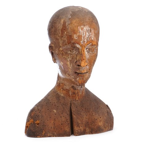 18th century wood cut wig stand. H: 37cm