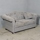 2-personers grå sofa, (HxBxD 85x170x90 cm), af nyere dato