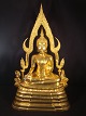 Stentoft Antik præsenterer: Stor Thailandsk Budda.Bronce som er forgyldt med 24k Guld.Viet hos af ...