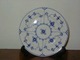 TILBUDKongelig Musselmalet Riflet, Desserttallerken Dek.nr.  1/181, Diameter 15,5 ...