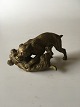 Bronze Figur af to hunde der skål. Top kvalitet og signeret. Måler 11cm lang og 5,3cm høj. og ...