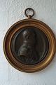 Ubekendt kunstner (19 årh):Kejser Napoleon Bonaparte i profil.Patineret bronze plakette med ...
