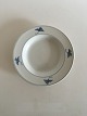 Royal Copenhagen Noblesse Dybtallerken #15141. Måler 21cm og er i god stand. Spørg efter antal ...