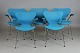 Roxy Klassik præsenterer: Arne Jacobsen / Fritz Hansen.5 Armstole.Model: 3207.Stel i pæn stand, betræk ...