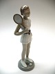 Bing & Grøndahl  figur nr. 2364 designet af Vita Thymann. Højde  20,5 cm  i 1. sortering, dog er ...