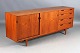 Roxy Klassik præsenterer: Skænk.Dansk design.Teak.Pæn stand.