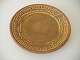 Svensk 1800-tals lerfad med gulgrøn glasur.DimensionH. 4 cm. Dia. 33 cm.Varenr.: LK56 /Der ...