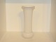 Holmegaard opalineglas, hvid Trompet vase.Designet af Michael Bang i 1986.Højde 24,3 ...