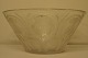 Her tilbydes en Lalique kunst glasskål med blomster, Art Deco. Signeret: Lalique ...