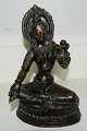 Dekorativ figur af indisk budha. Fremstår i god stand. 20. århundrede. 18 cm høj.