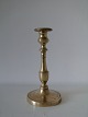 Sydfransk messingstage fra 1800-tallet.DimensionH.24½ D.12½ cm.Varenr.: LS69.  Der ...