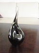 Flot kunst Vase i mørk grøn med åbning i den tykke del  højde 24 cm- samt lille skål i samme ...