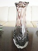 FLot mundblæst Vase - gammel - farve brun/klart glas i striber - højde: 24 cm
