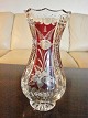 Bömisk krystal vase - rød - 20½ cm høj