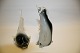2 glasfigurer.Pingvin og hval.