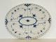Royal Copenhagen Musselmalet Helblonde, ovalt stegefad.Dekorationsnummer 372.1. ...