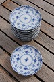 Musselmalet helblonde Royal Copenhagen porcelæn spisestel. Kongelig porcelæn.Underkop nr. 1035 ...
