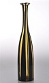 Fulvio Bianconi, Venini. Karaffel i sort og gultonet glas. Venini 1950-tallet. Højde 41 cm. ...