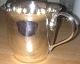 Georg Jensen Sterling Sølv Konge Barnekop #1352. Måler 6cm høj og fylde mål er 5oz. I perfekt stand.