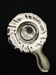 Tretårnet sølv 1930 tesi dia. 9 cm.    # 178891