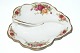 Landsbyrose, "Old Country Roses" Blad formet fad med hankEngelsk porcelæn, Royal Albert. ...