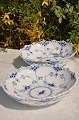 Kgl. Musselmalet helblonde Kongelig porcelæn. Royal Copenhagen  Musselmalet helblonde. Skål nr. ...