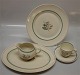 Royal Copenhagen porcelæn Kongelig Porcelænsstel nr  25 Karup I fin og hel stand. Kontakt os på ...