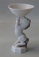 Kgl. figur fra Royal Copenhagen 2578 Kgl. Hest med skål  13 cm I hel og fin stand