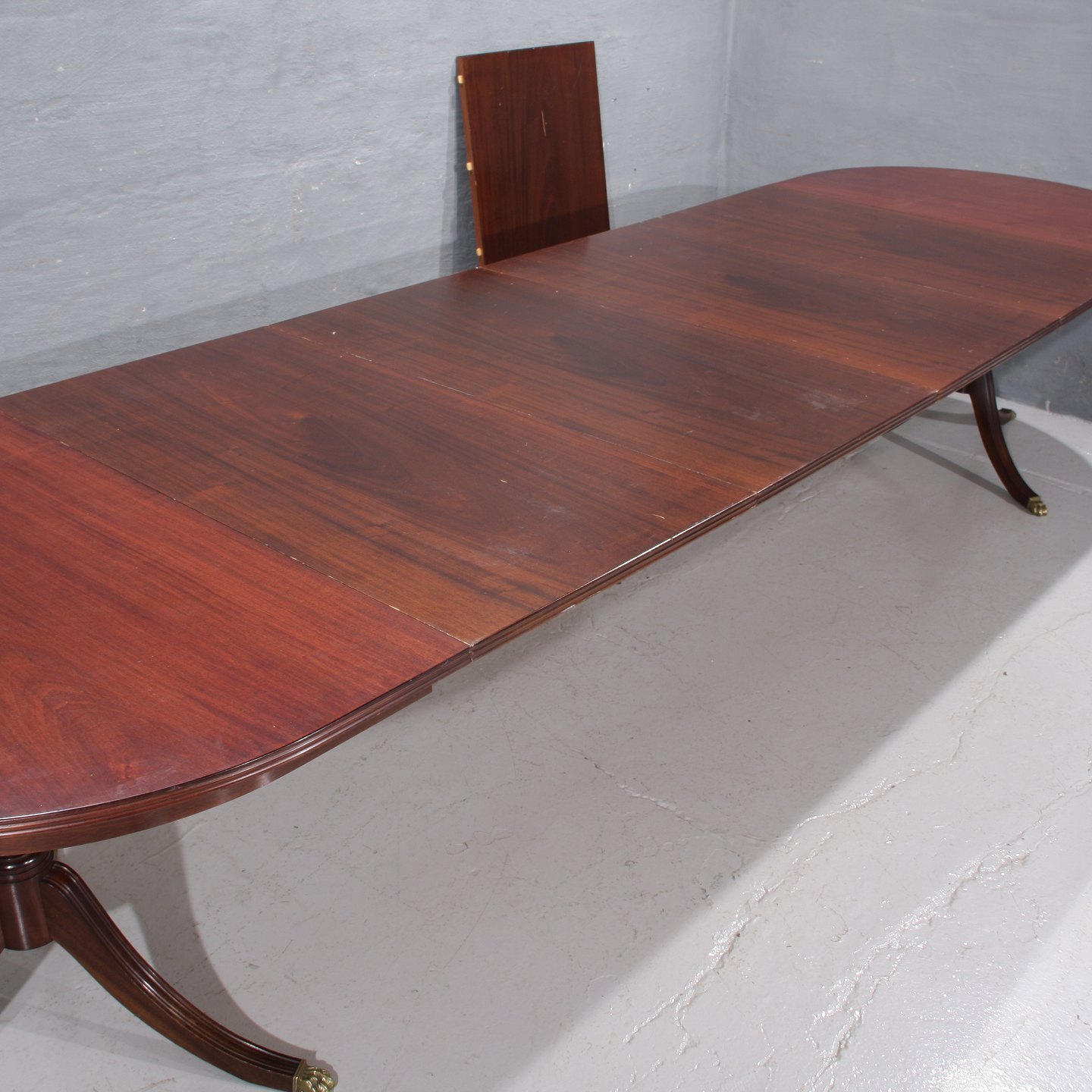 Www.antikvitet.net twopillartable i mahogni kr. 3500, Mahogni planker