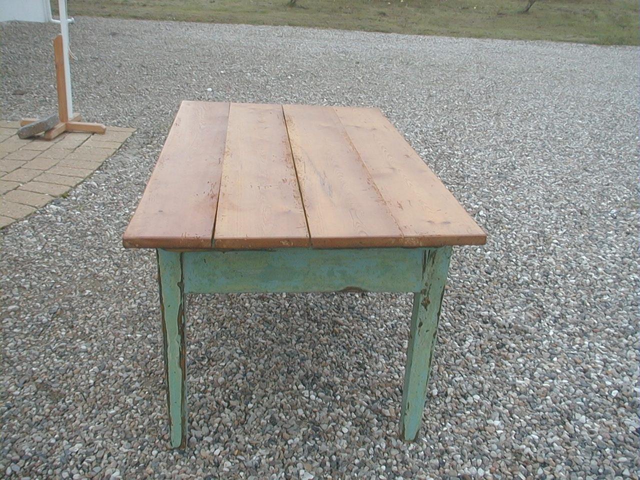 Talsoon.com = sofabord med farvet bordplade ~ design inspiration ... Rå bordplade