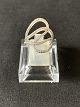 Antik Huset 
præsenterer: 
Dame sølv 
ring i flot 
design med sten
Stemplet. 925S 
NOA
Størrelse 55