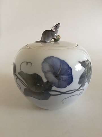 Royal Copenhagen Art Nouveau Vase med Låg af mus med nød No 790/703