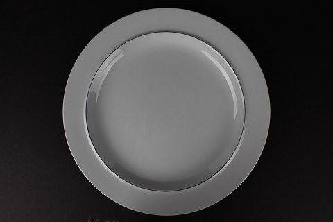 Dinner plate 3070
Diameter 24,5 cm
Kr. 200,-