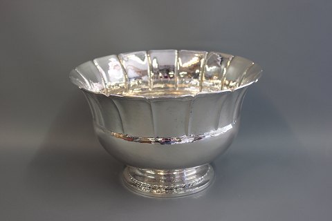 Large unique three towers silver bowl. 5000 m2 showroom
