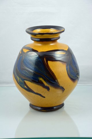 Kähler vase fra år 1916