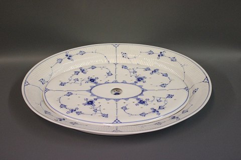 Royal Copenhagen blue fluted dish with grate. 
5000m2 showroom.