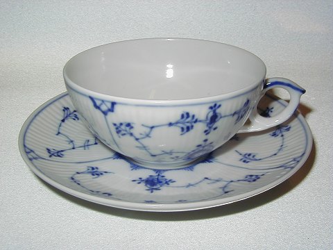 RC Blue Fluted Plain, Tea cup and saucer.