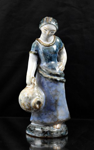 L. Hjorth figur
Rebecca / Rebekka Keramik