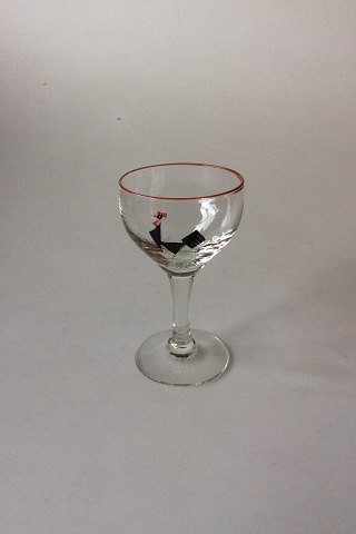 Holmegaard Likørglas dekoreret med sort hane og rød rand.