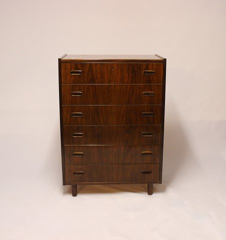 Chest with 6 drawers in walnut of danish design from the 1960s.
5000m2 showroom.