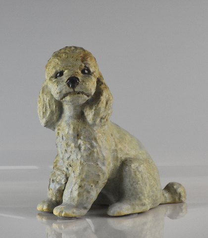 Elise Glaffey 
Puddelhund 
Keramik