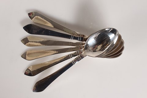 Georg Jensen
Continental
Dinner Spoons
L 20 cm