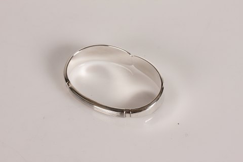 Ascot cutlery
of sterling silver
Napkin Ring