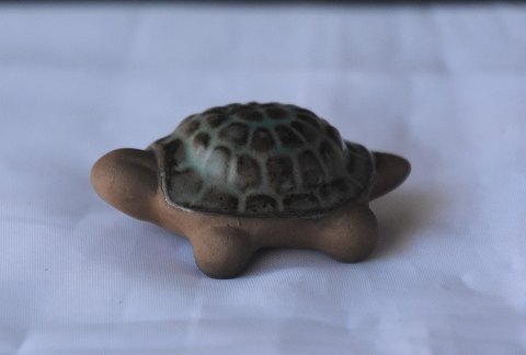 Flemming Ross
Skildpadde
Keramik  
