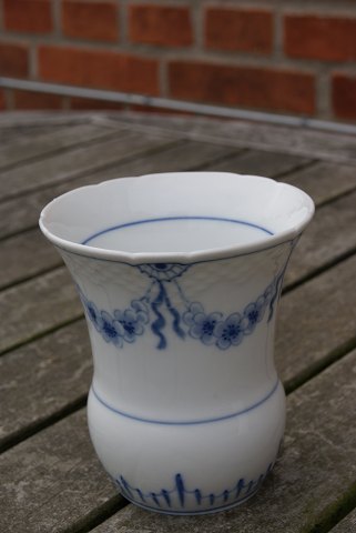 Empire Danish porcelain, vases 10.5cms