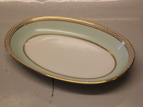 Marstrand B&G porcelæn  Hvidt porcelæn, antik græsk kantet guldbort på grøn kant 
038 Ovalt Fad 17.8 x 12 cm (349)